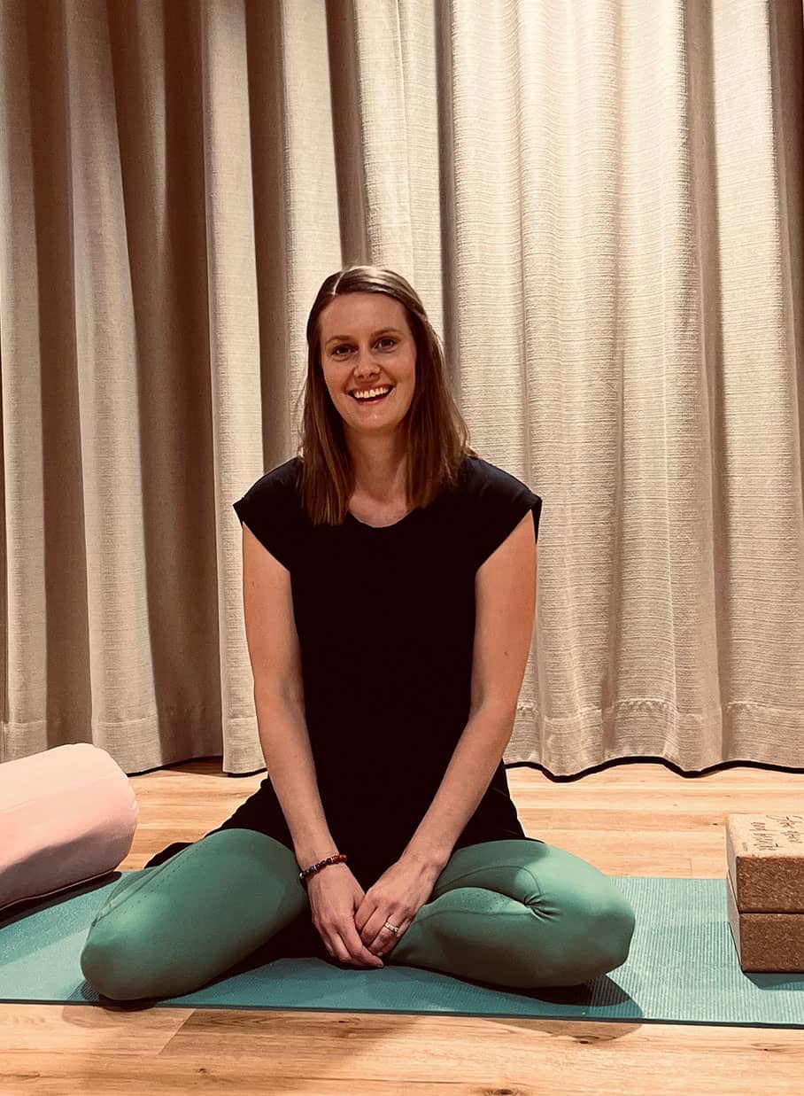 emma-yoga